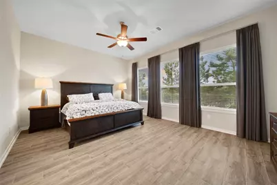 10235 Bayou Oaks Drive, Conroe, TX 77385 - Photo 23