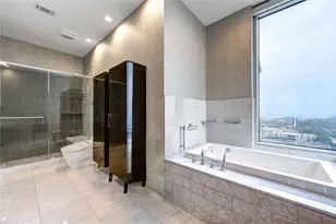 2727 Kirby Dr, Houston, TX 77098 - Photo 13