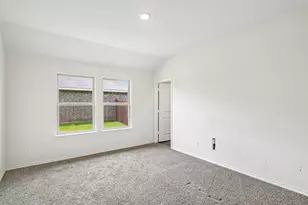 1015 Serena Dr, Dallas, TX 75253 - Photo 19