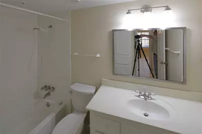 1223 Augusta Drive #26, Houston, TX 77057 - Photo 9