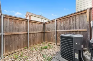 1755 Aden Dr, Houston, TX 77003 - Photo 35