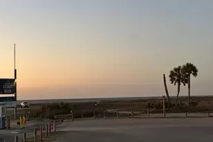 10 Gulf Ln, Galveston, TX 77550 - Photo 31