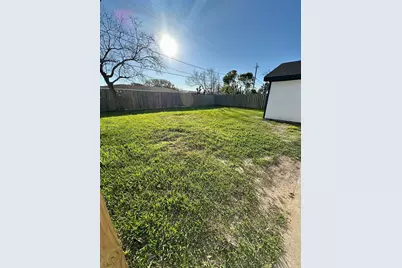 10 Gulf Lane, Galveston, TX 77550 - Photo 21