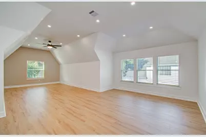 5547 Honor Drive, Houston, TX 77041 - Photo 37