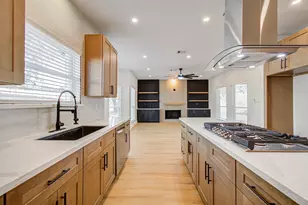5547 Honor Dr, Houston, TX 77041 - Photo 15