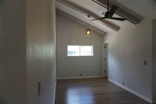 8418 Colonial Ln Ln, Houston, TX 77051 - Photo 11