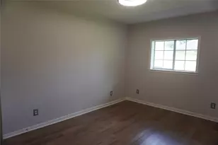 8418 Colonial Ln Ln, Houston, TX 77051 - Photo 17