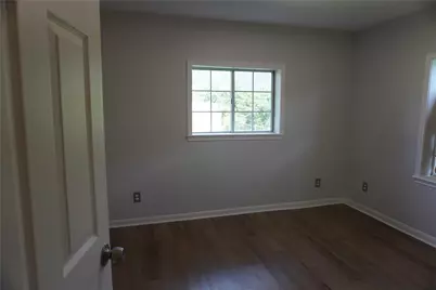 8418 Colonial Lane Lane, Houston, TX 77051 - Photo 15