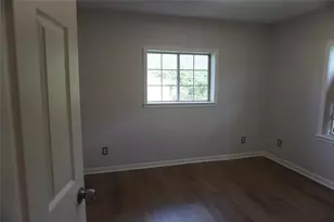 8418 Colonial Ln Ln, Houston, TX 77051 - Photo 15