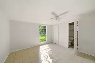 7410 Antoine Dr, Houston, TX 77088 - Photo 7