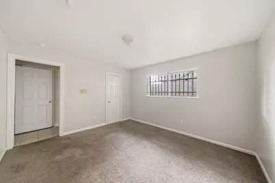 7410 Antoine Drive, Houston, TX 77088 - Photo 5