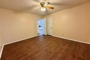 703 W 4th St, Freeport, TX 77541 - Photo 19