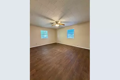 703 W 4th Street, Freeport, TX 77541 - Photo 21