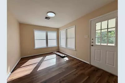 703 W 4th Street, Freeport, TX 77541 - Photo 7