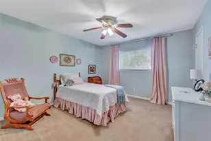 18623 Prince William Ln, Houston, TX 77058 - Photo 33