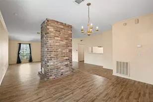 10138 Prospect Hill Dr, Houston, TX 77064 - Photo 11