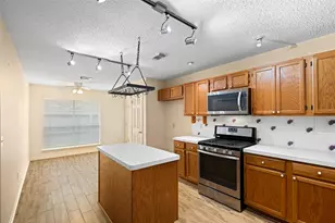 10138 Prospect Hill Dr, Houston, TX 77064 - Photo 13