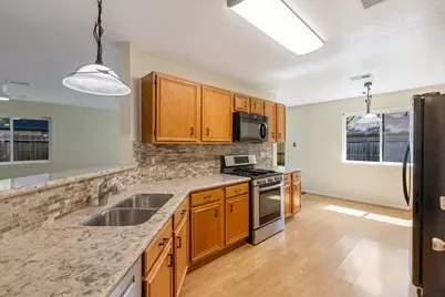 20018 Big Timber Drive, Humble, TX 77346 - Photo 15