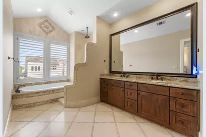 5215 Feagan Street #A, Houston, TX 77007 - Photo 15