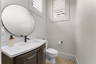 5215 Feagan St, Houston, TX 77007 - Photo 11