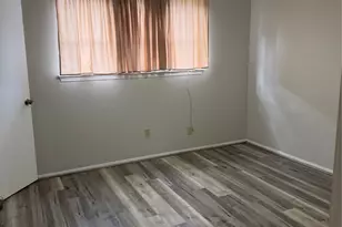 9202 Carvel Ln, Houston, TX 77036 - Photo 13