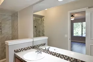 4703 Cashel Glen Dr, Houston, TX 77069 - Photo 27