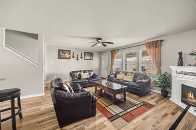 11750 Abby Ridge Way, Houston, TX 77044 - Photo 15