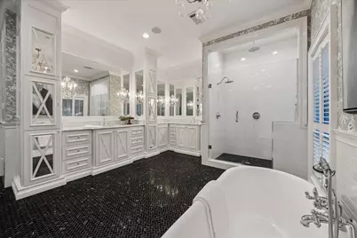 704 Tall Pines Drive, Friendswood, TX 77546 - Photo 21
