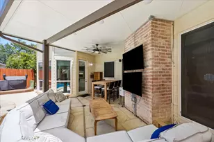 1206 Brecon Hall Dr, Houston, TX 77077 - Photo 43
