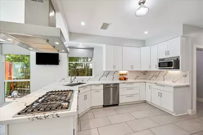 1206 Brecon Hall Drive, Houston, TX 77077 - Photo 3