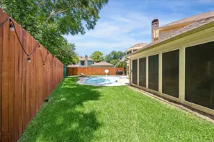 1206 Brecon Hall Dr, Houston, TX 77077 - Photo 43
