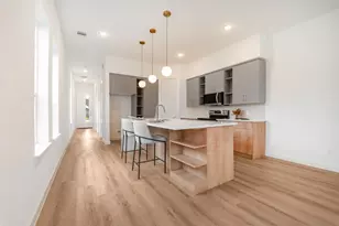 7118 Eastwood St, Houston, TX 77021 - Photo 5