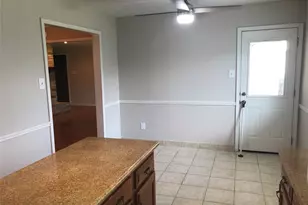 3710 Filmore Ln, Deer Park, TX 77536 - Photo 9