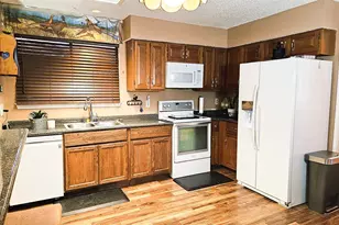 2614 Owens Cross Dr, Houston, TX 77067 - Photo 5