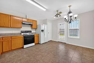 8414 Dovecott Ln, Houston, TX 77083 - Photo 13