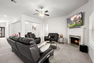 10203 Whitney Reach Dr, Rosharon, TX 77583 - Photo 9
