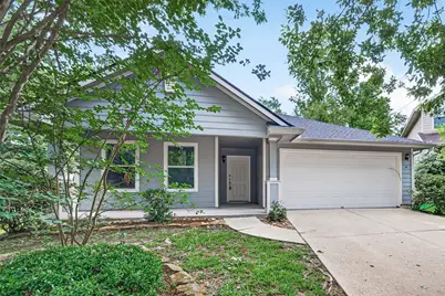 10 Druids Glen Place, The Woodlands, TX 77382 - Photo 3