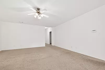 10 Druids Glen Place, The Woodlands, TX 77382 - Photo 7