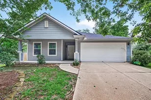 10 Druids Glen Pl, The Woodlands, TX 77382 - Photo 1