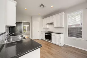 3707 Pecan Ct, Manvel, TX 77578 - Photo 7