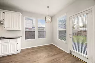 3707 Pecan Ct, Manvel, TX 77578 - Photo 9