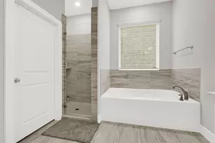 9711 Heavy Anchor Ln, Humble, TX 77396 - Photo 11