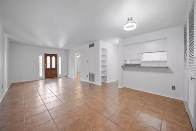 3131 Cummins Street #3, Houston, TX 77027 - Photo 3