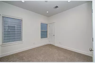 556 Janisch Road, Houston, TX 77018 - Photo 17