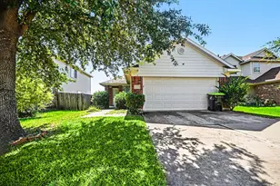 13923 Marners Ct, Houston, TX 77014 - Photo 3