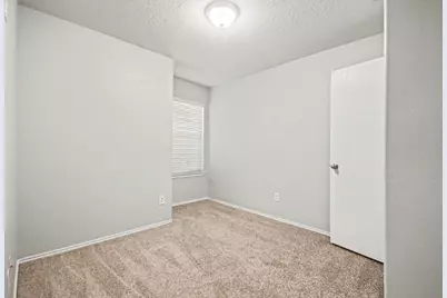 13923 Marners Court, Houston, TX 77014 - Photo 17