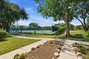 14250 Misty Meadow Ln, Houston, TX 77079 - Photo 33