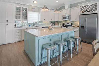 973 Sea Breeze, Crystal Beach, TX 77650 - Photo 23