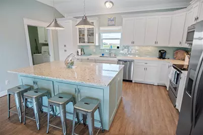 973 Sea Breeze, Crystal Beach, TX 77650 - Photo 29