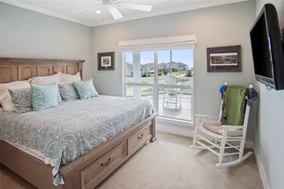973 Sea Breeze, Crystal Beach, TX 77650 - Photo 41